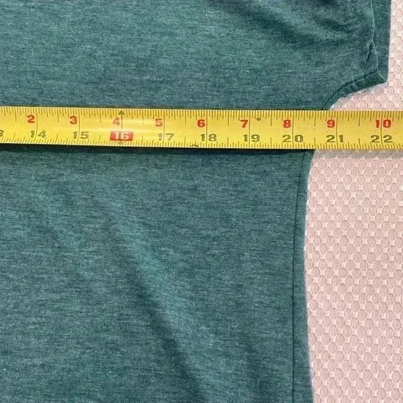 SHEIN Medium Green Top with button details - Picture 5 of 6